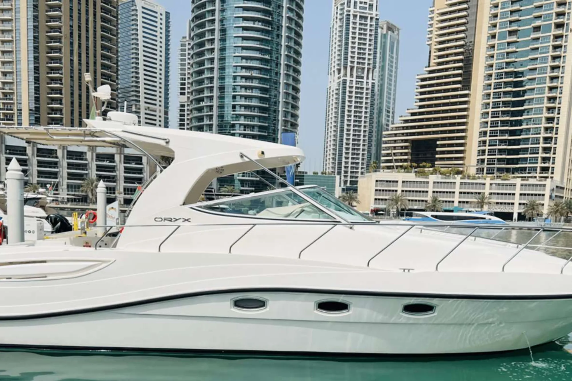 How Much Does a Private Boat Ride in Dubai Cost?