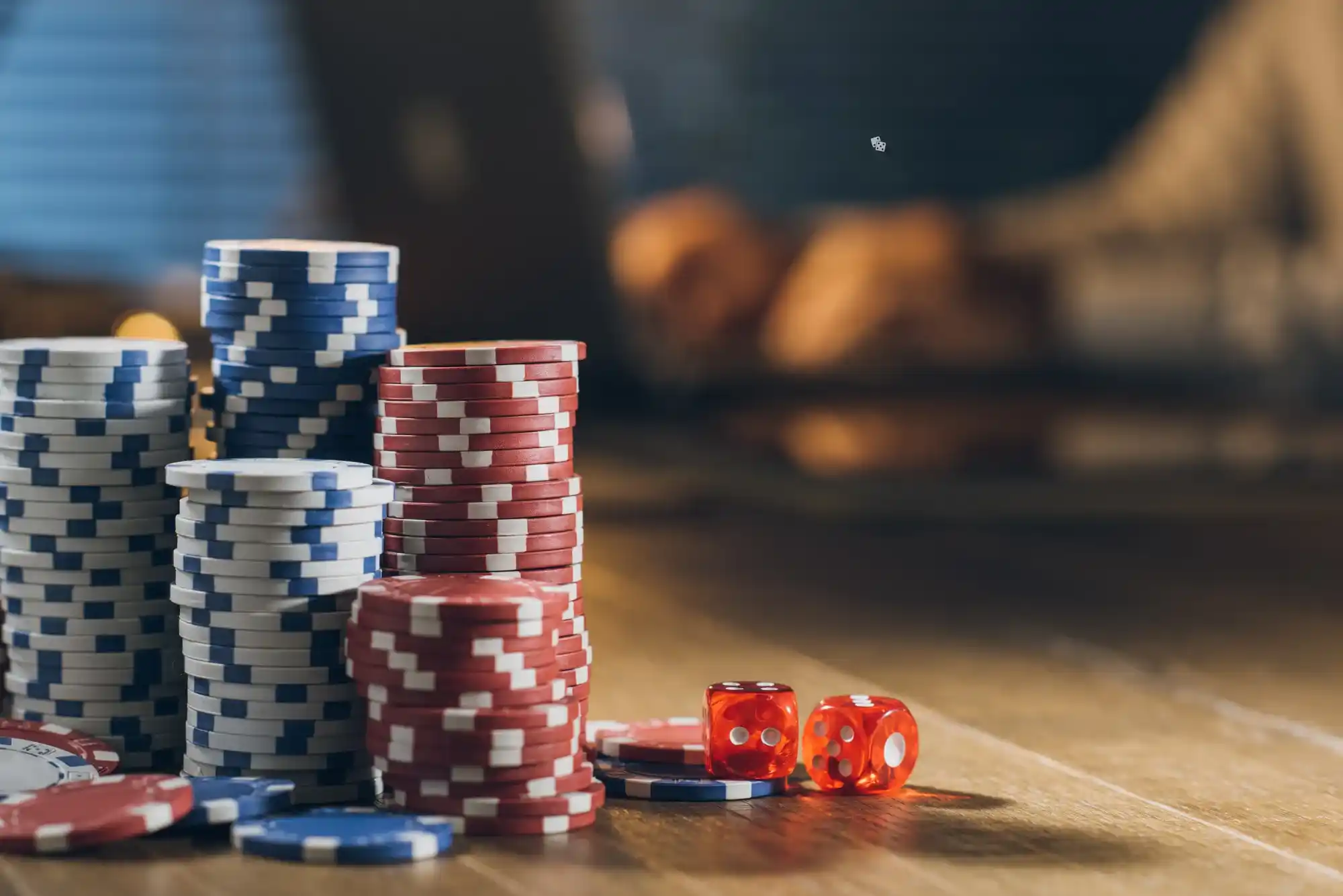 Why Do Casino Floors Mix Loud and Quiet Gaming Sections